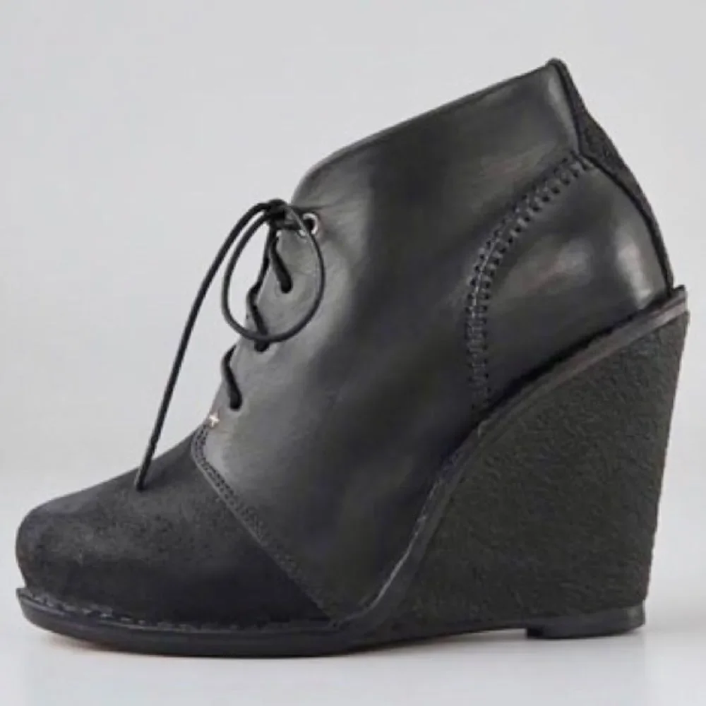 RAG & BONE Black Wedge Leather Bootie Ankle Boot Distressed Odval Desert‎ Size 7